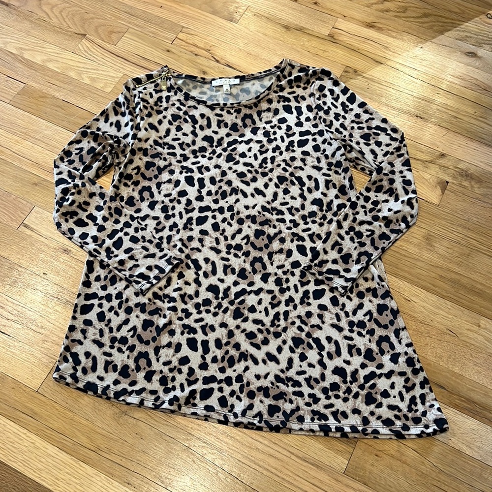 Chaus animal print woman’s blouse